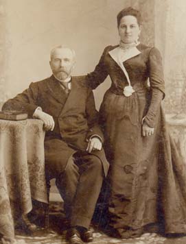 Гандурин Лаврентий Михайлович с женой