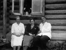 Ольга,Екатерина Тамарина и Геннадий